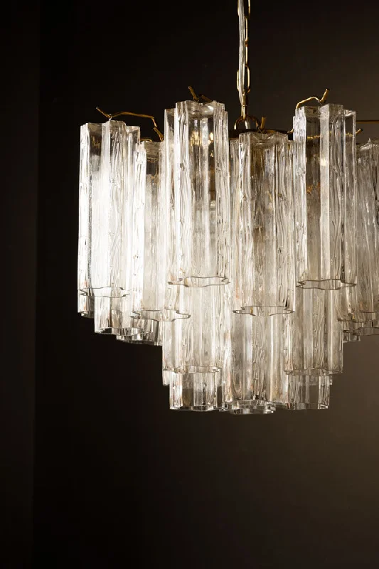 Mini Chandeliers for Adding Charm to Small SpacesBeautiful Waved Glass Chandelier in Clear