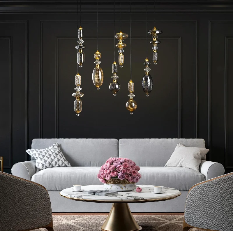 Chandeliers for Dining Rooms to Set the Mood for MealsTHE HANGING TRINKETS | Ivanka Lumiere